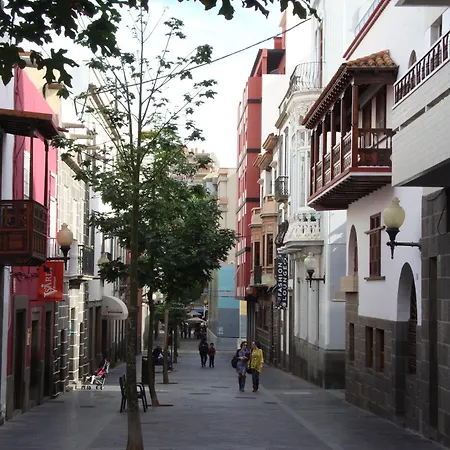 아파트 Triana Teatro Vv *